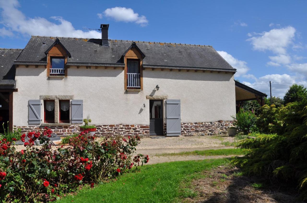 Perrault Gites Loscouet-sur-Meu Exterior foto